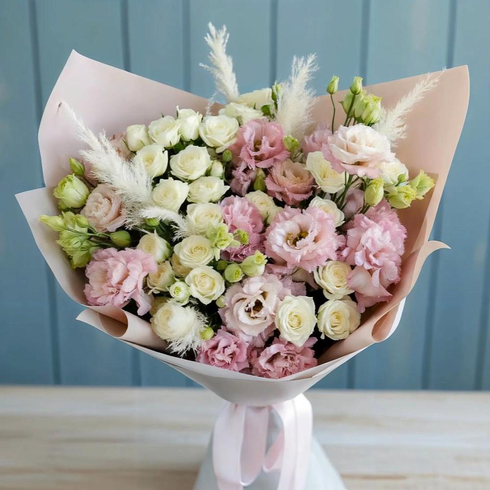 Букет цветов из: Альстромерии и Розы в Балее