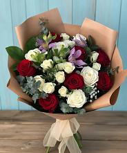 Букет цветов из:  Розы и Альстромерии в Балее