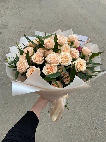 Букет Кремовые розы Латте в Балее