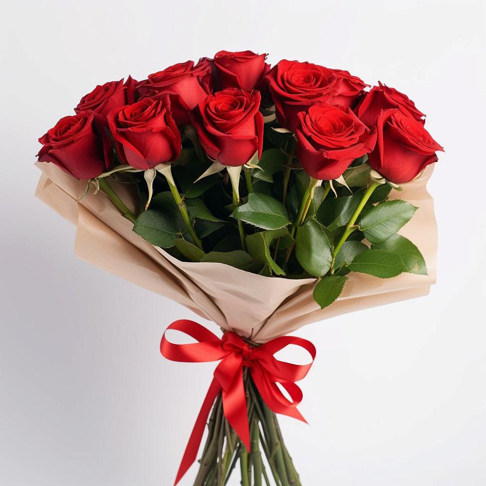 Букет 11 Красных роз Эдлесс Лав в Балее