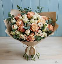 Букет цветов из:  Альстромерии и Розы #REPLACE_PRED# Балее